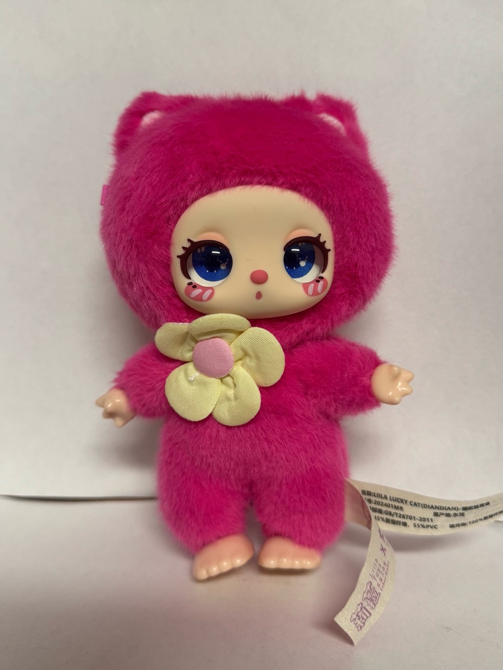 Liila’s lucky cat series one plush keychain-Strawberry Pink